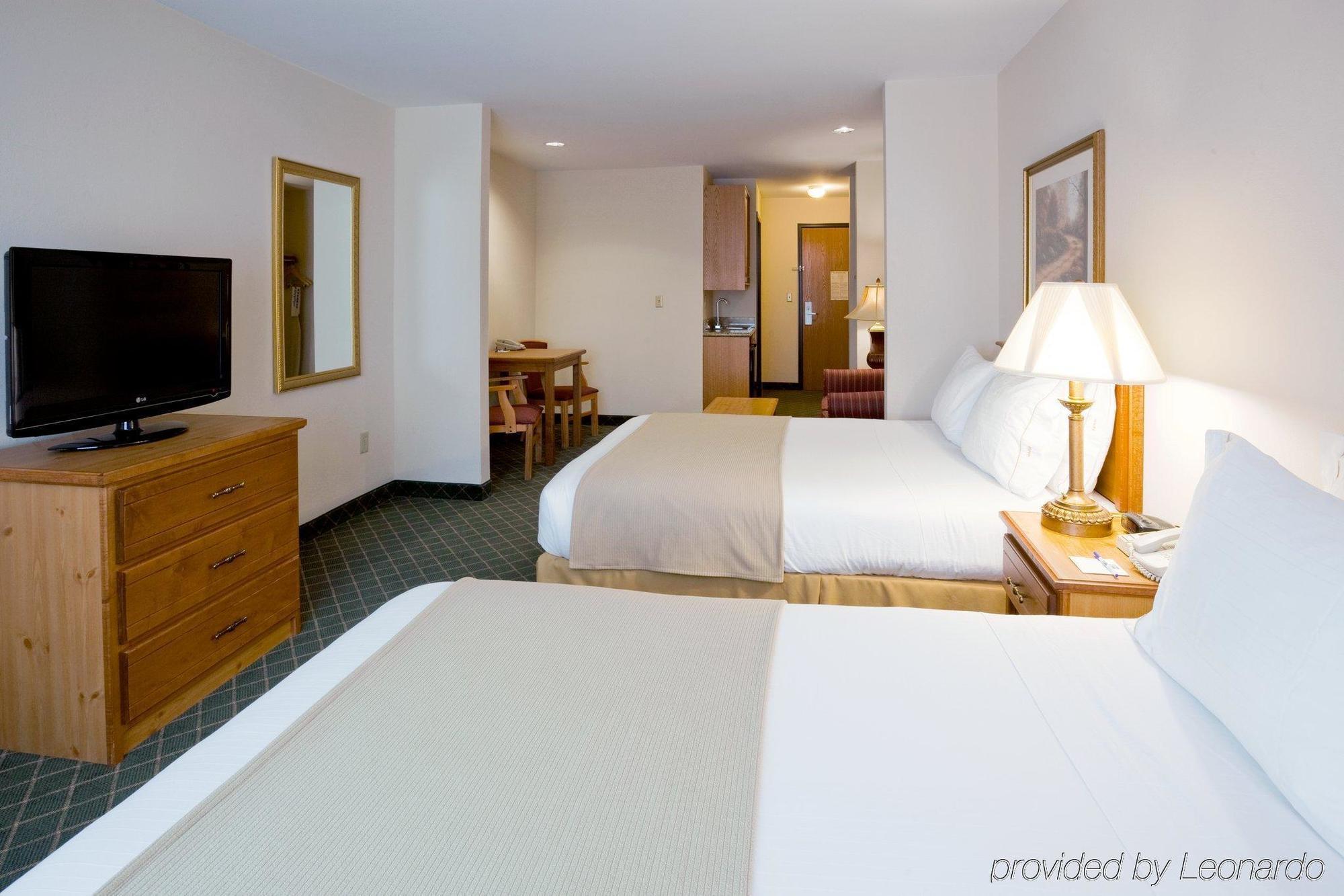 Holiday Inn Express Hotel & Suites Chanhassen By Ihg Δωμάτιο φωτογραφία